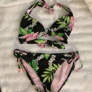 Floral Black and Pink Bikini Set by Personal Identity - Cutie Pie!